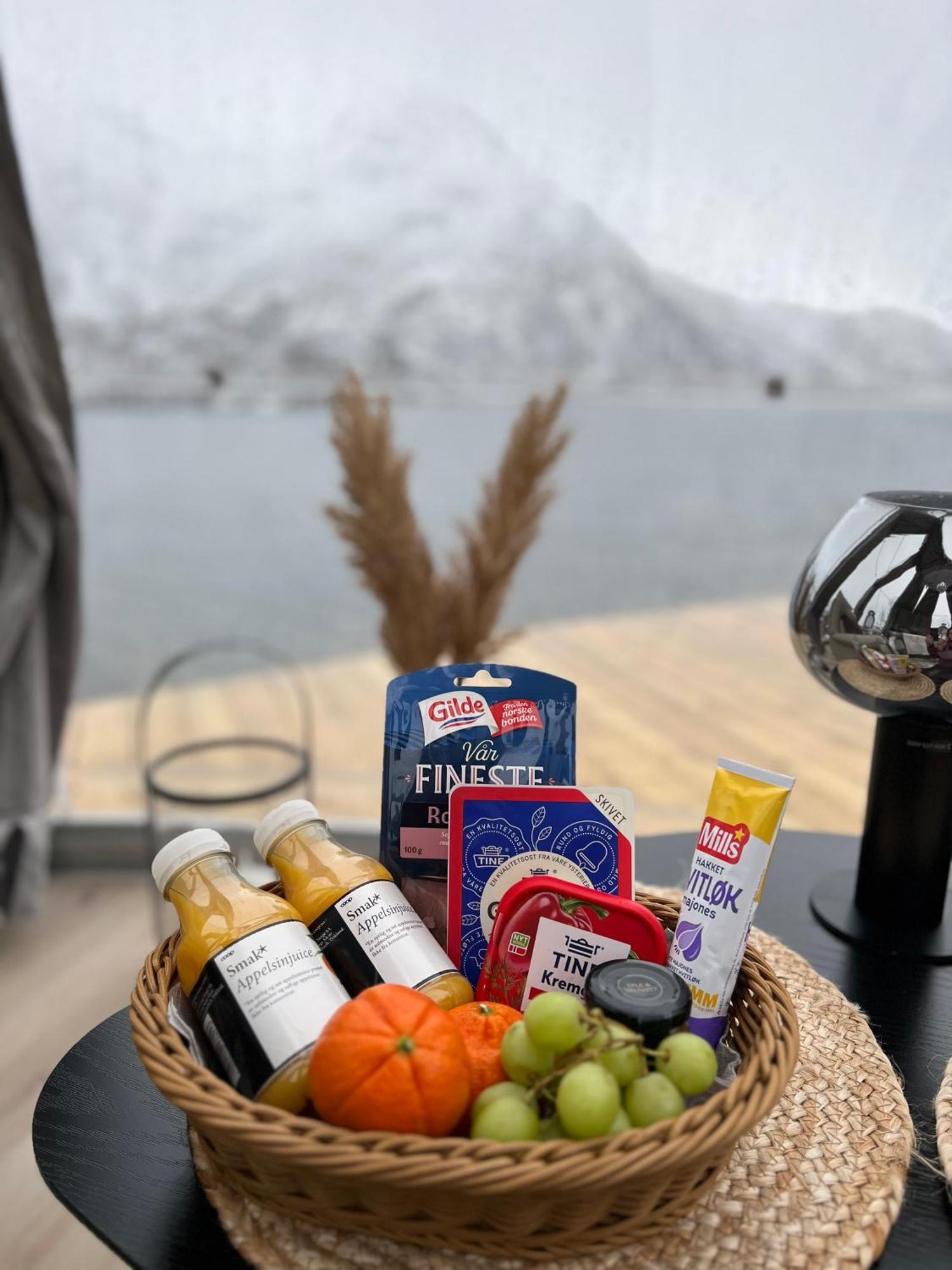 Lofoten Glampingdome Myrland Kültér fotó