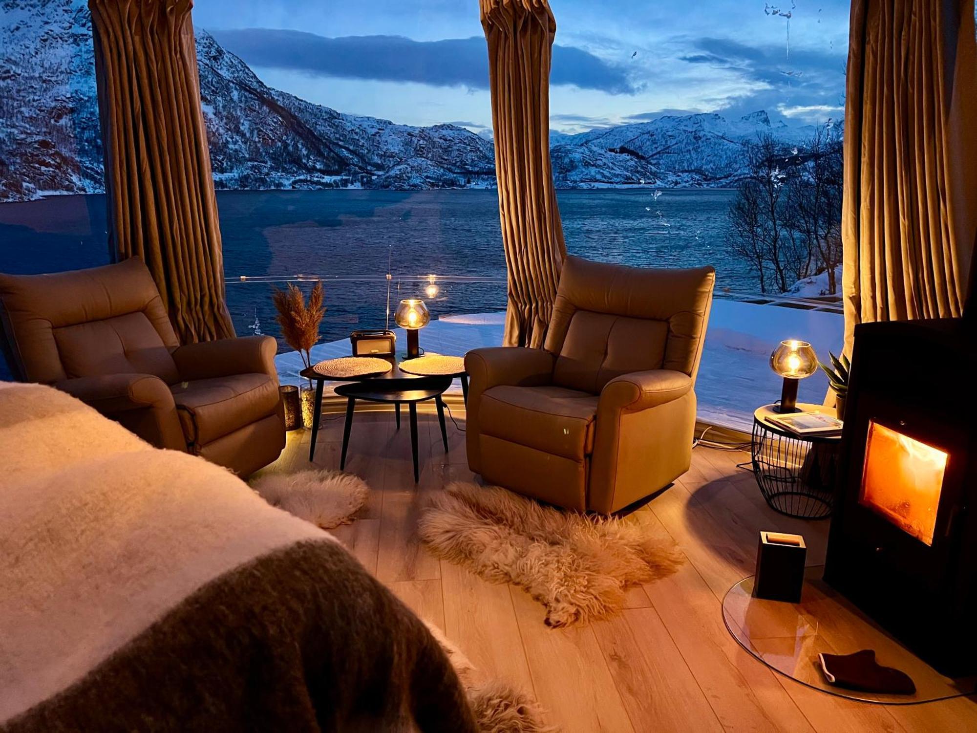 Lofoten Glampingdome Myrland Kültér fotó